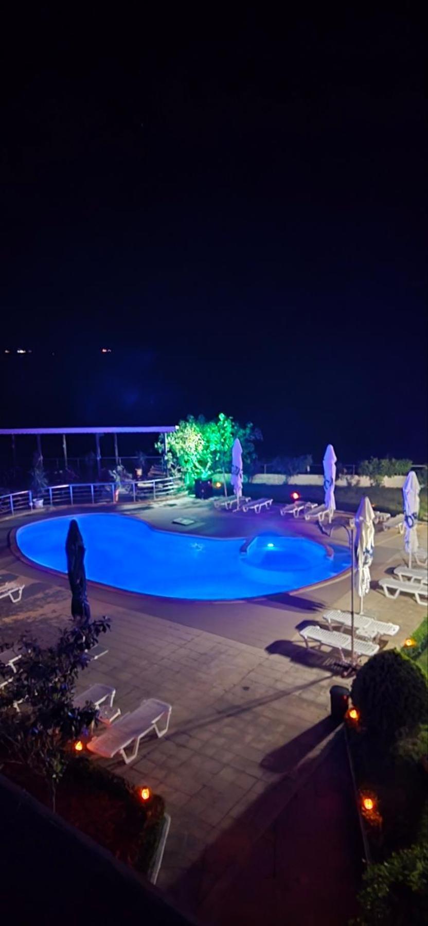 Privat Apartament Golf Coast Kavarna Exterior foto